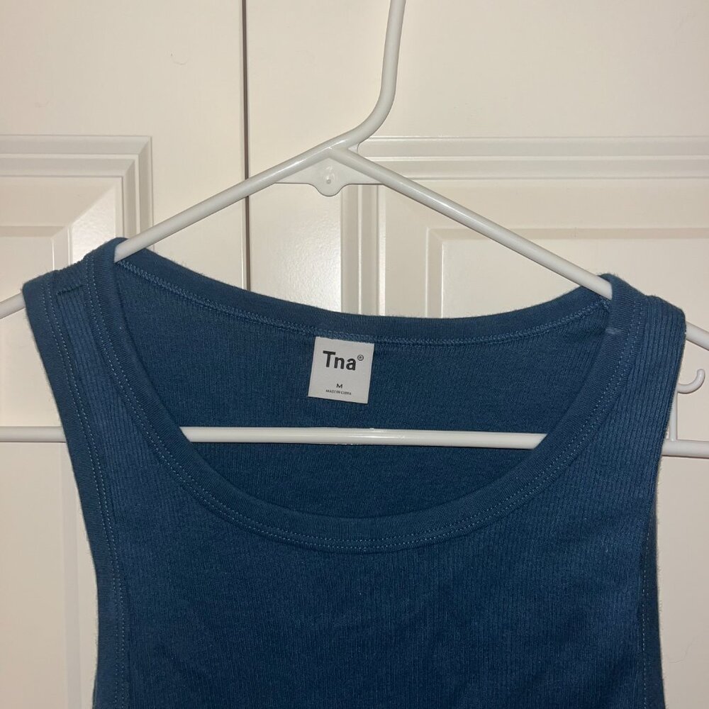 Aritzia Ribbed Cropped Racerback Tank - Picture 2 of 3